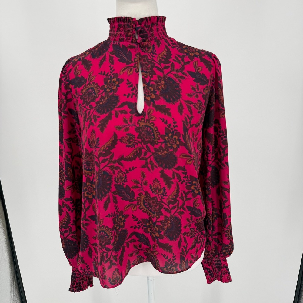 Evereve Kelsey Smocked Neck Pink Floral‎ Blouse